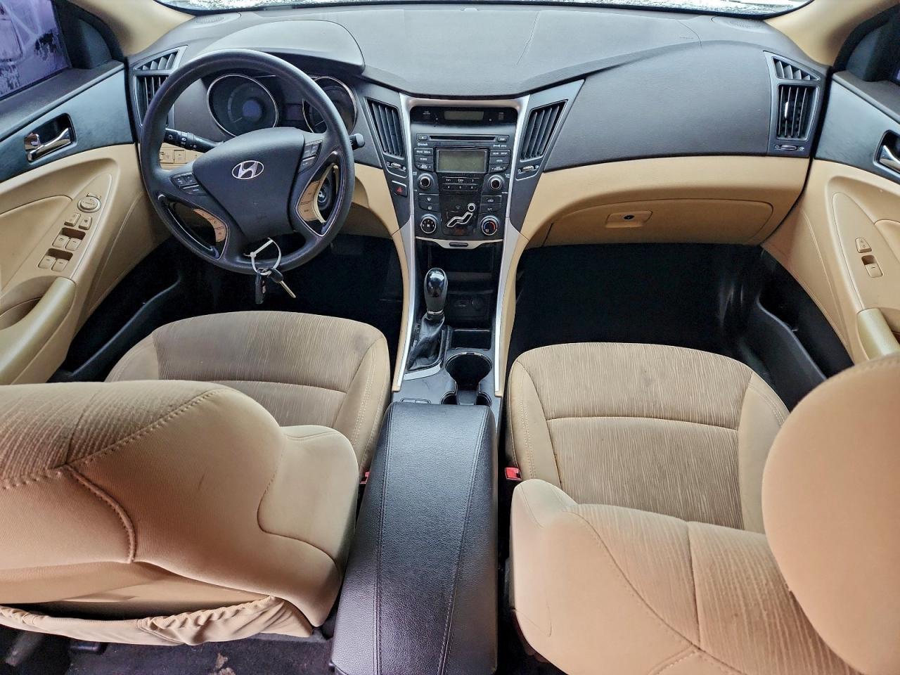 Hyundai SONATA Gls Image 7