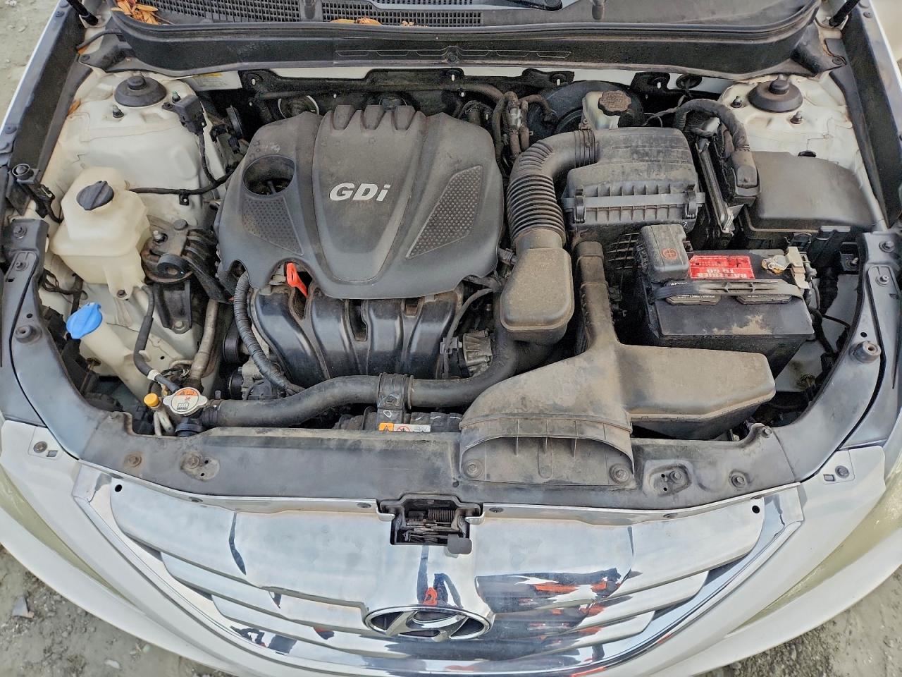 Hyundai SONATA Gls Image 2