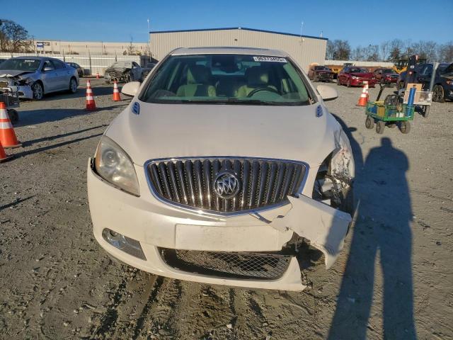 Buick Verano Image 9