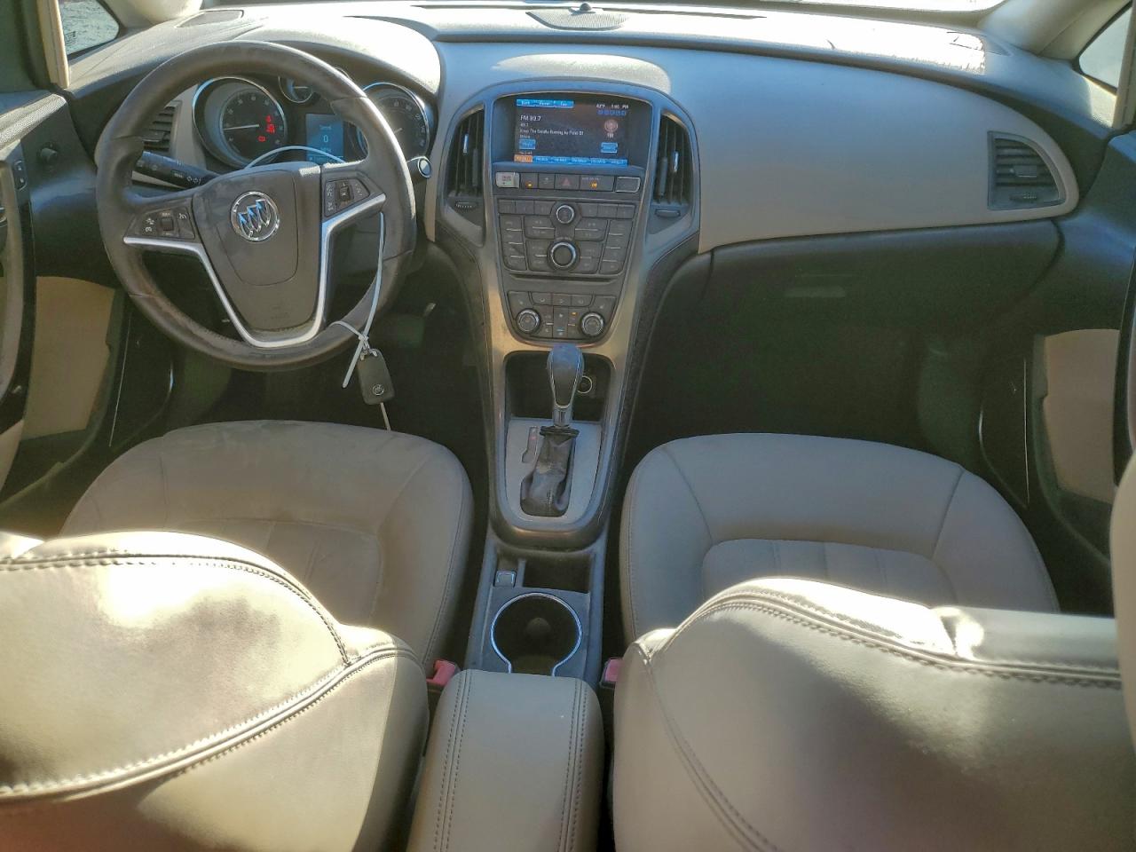 Buick Verano Image 8