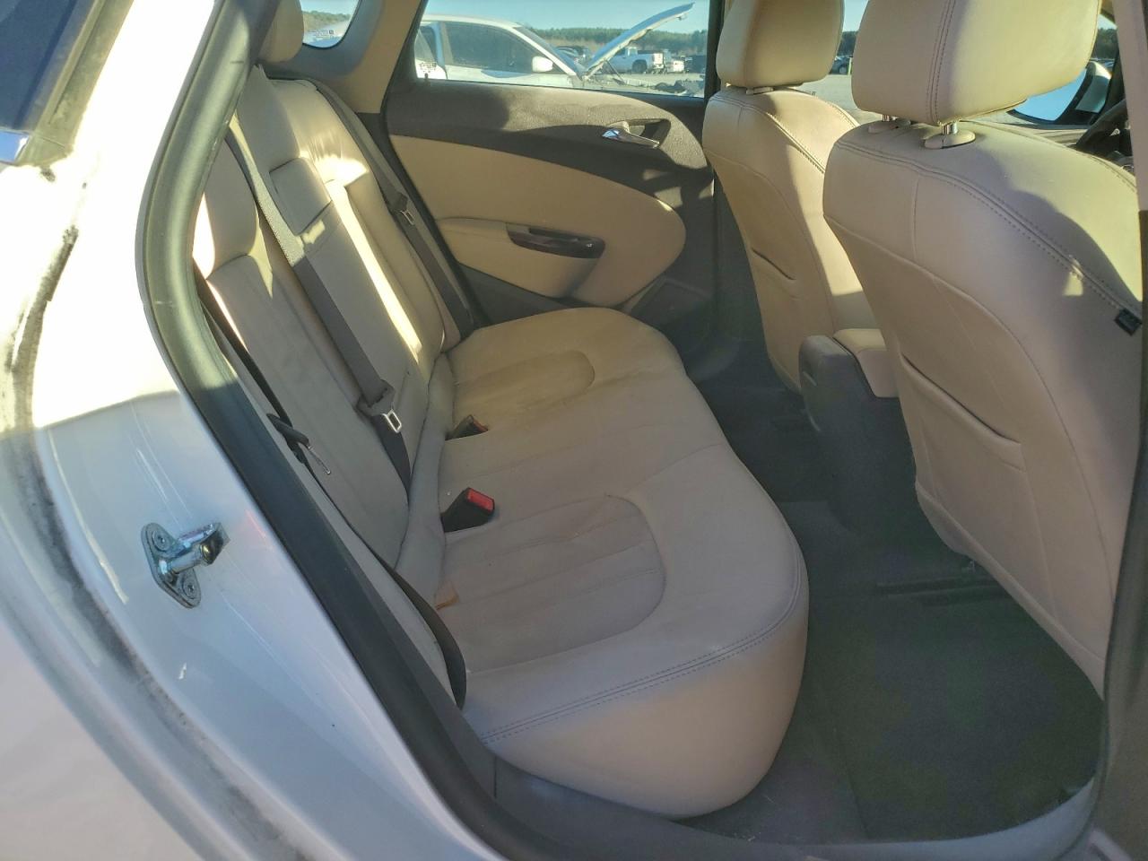 Buick Verano Image 6