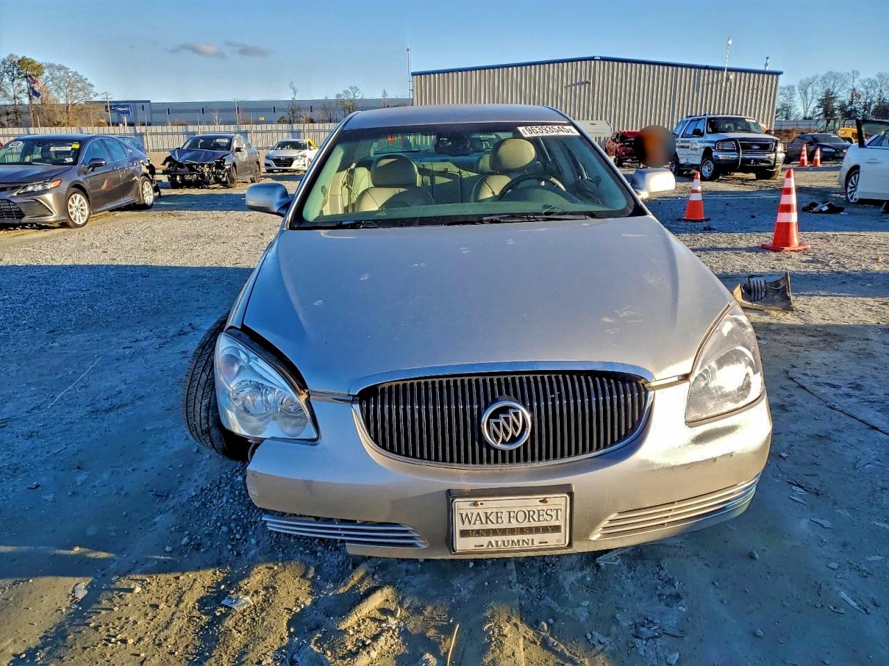 Buick Lucerne Cxl Image 5