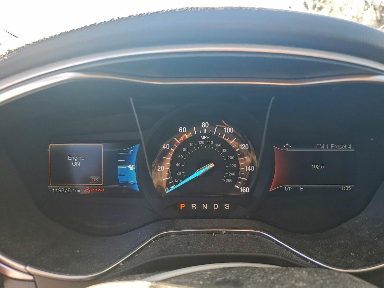 Ford Fusion Se Image 8