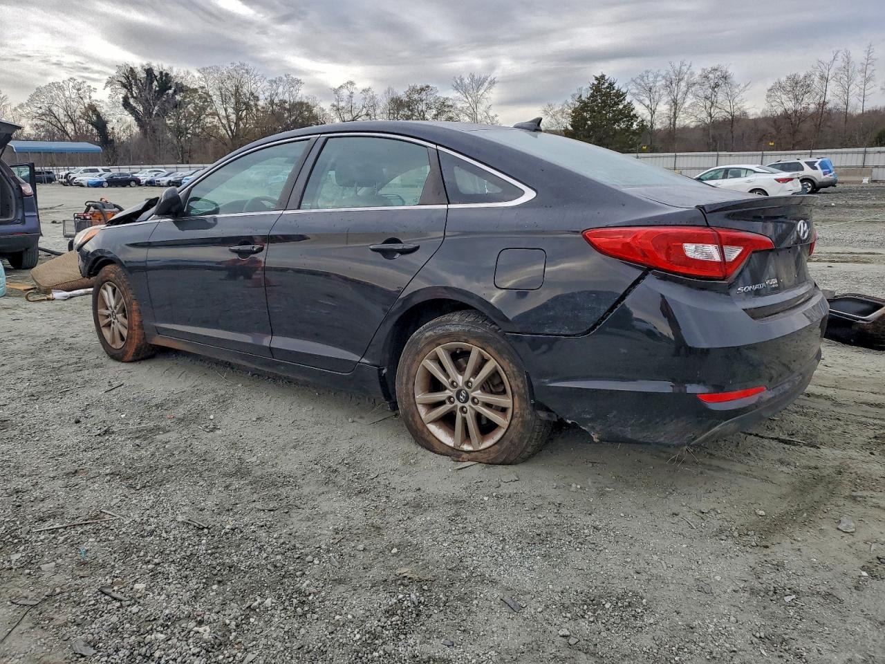 Hyundai SONATA Se Image 3