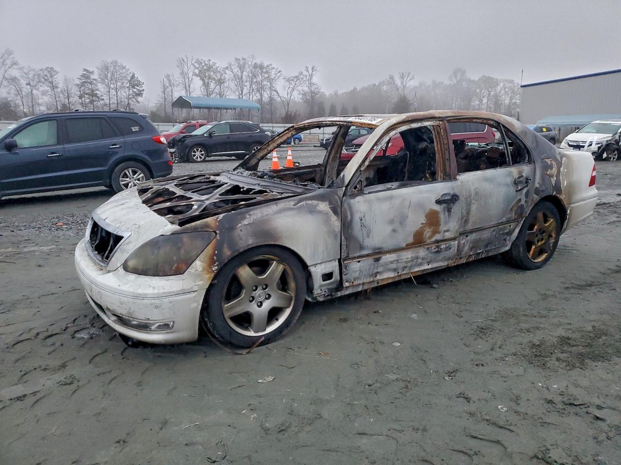 Lexus LS 430 Image 1