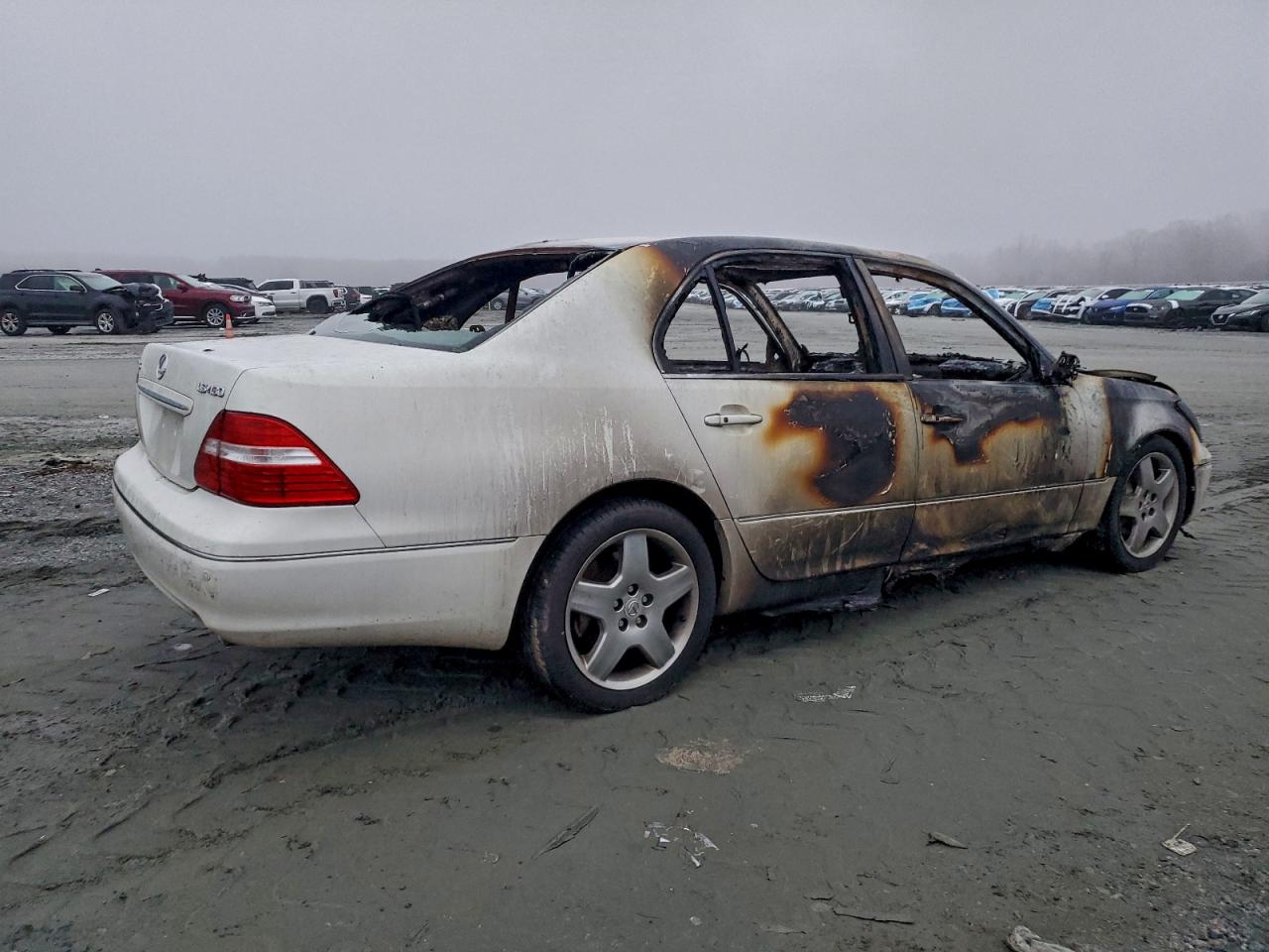 Lexus LS 430 Image 7