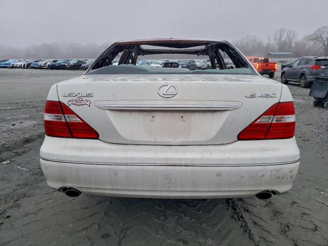 Lexus LS 430 Image 4
