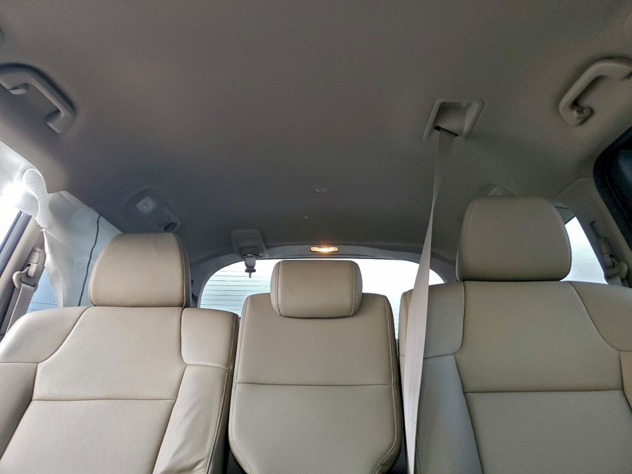 Honda Odyssey Exl Image 6