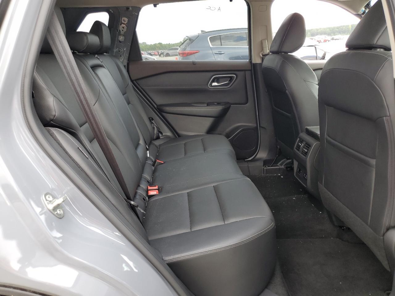 Nissan Rogue Sl Image 2