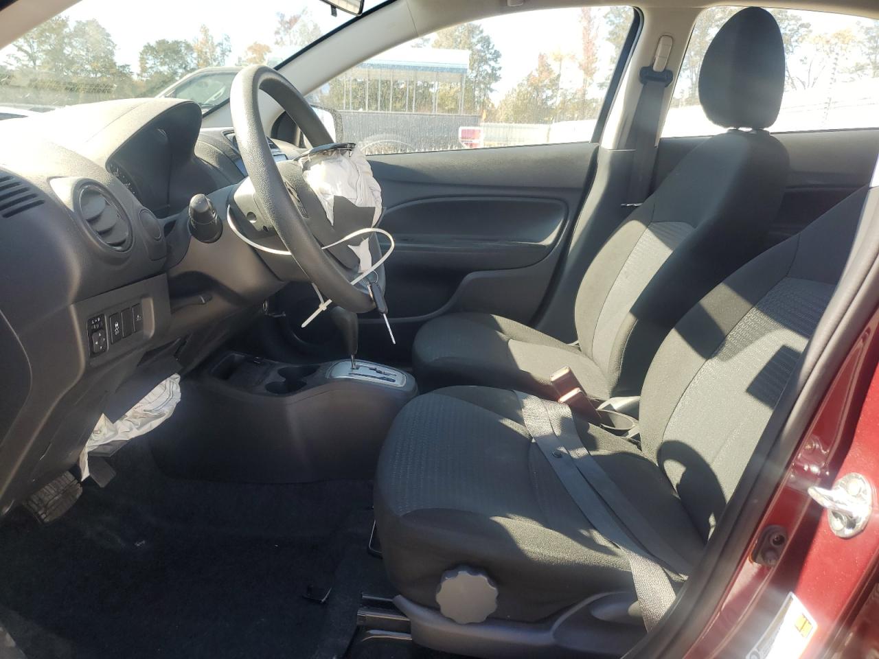 Mitsubishi Mirage G4 Es Image 4