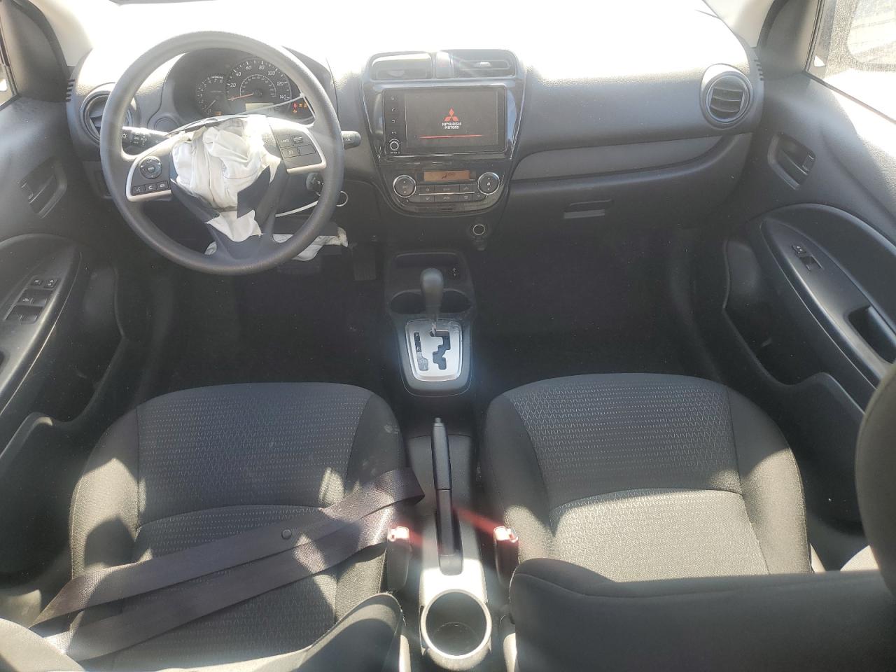 Mitsubishi Mirage G4 Es Image 10