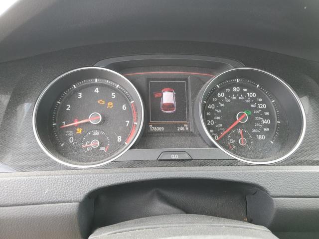 Volkswagen GTI Image 10