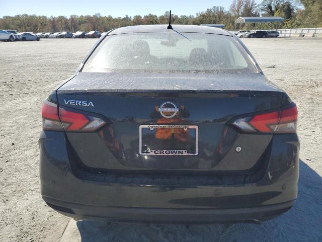 Nissan Versa S Image 6