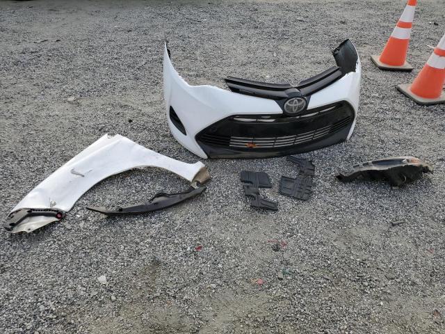 Toyota Corolla L Image 6