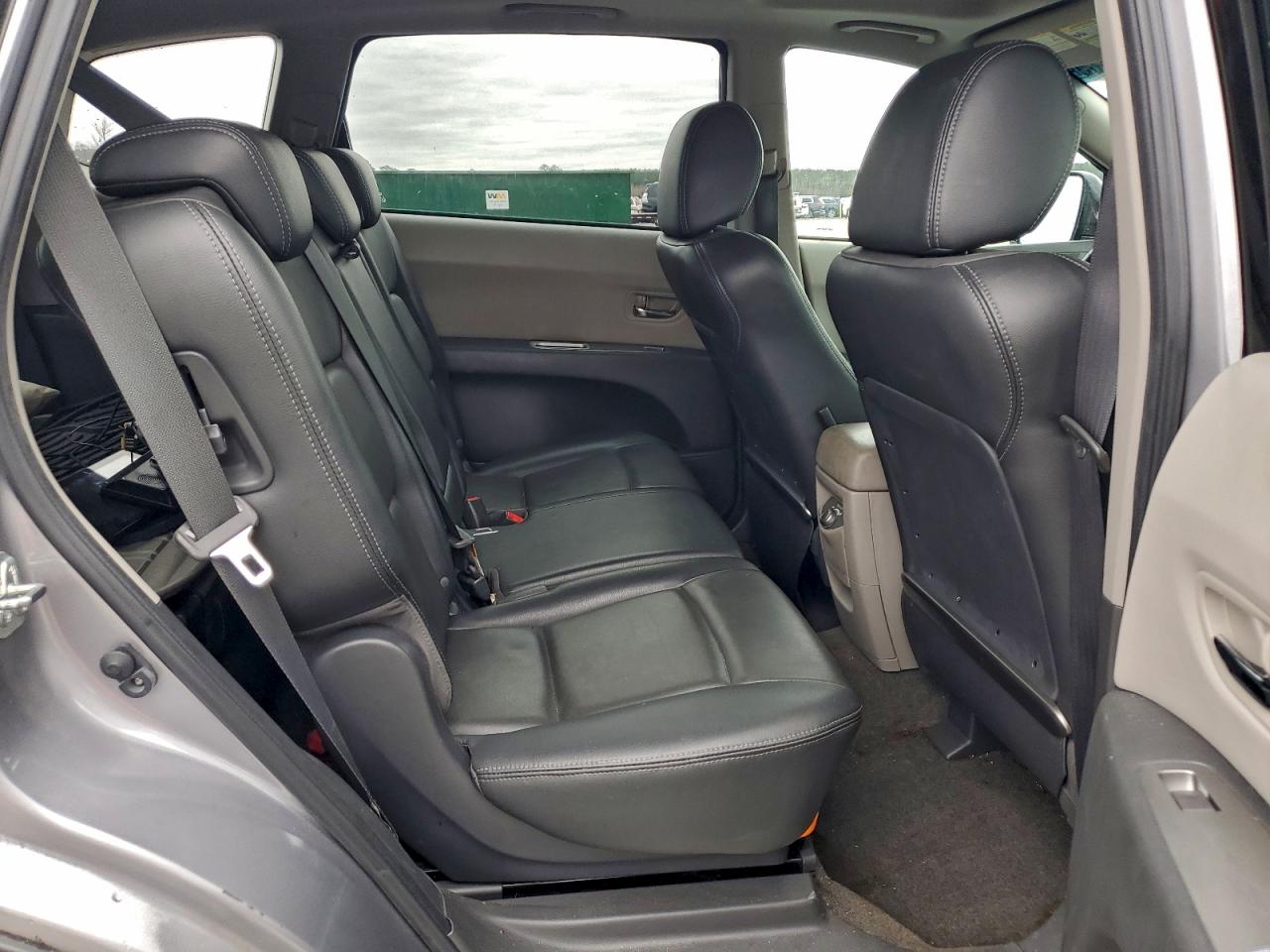 Subaru Tribeca Limited Image 10