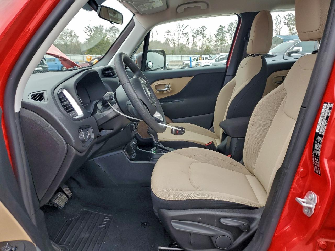 Jeep Renegade Sport Image 8