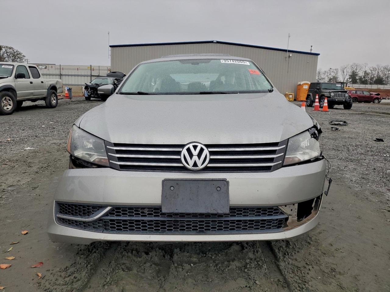 Volkswagen Passat Se Image 4