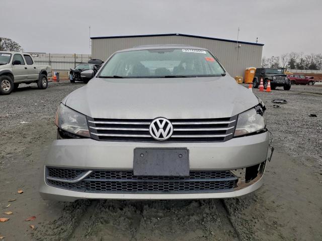 Volkswagen Passat Se Image 4