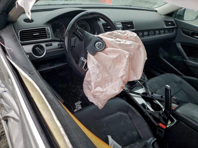 Volkswagen Passat Se Image 11