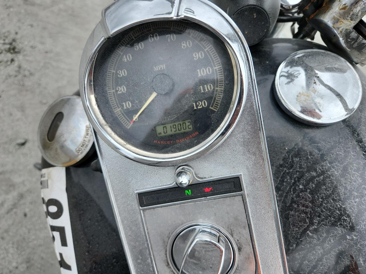 Harley-Davidson Fx Custom Image 7