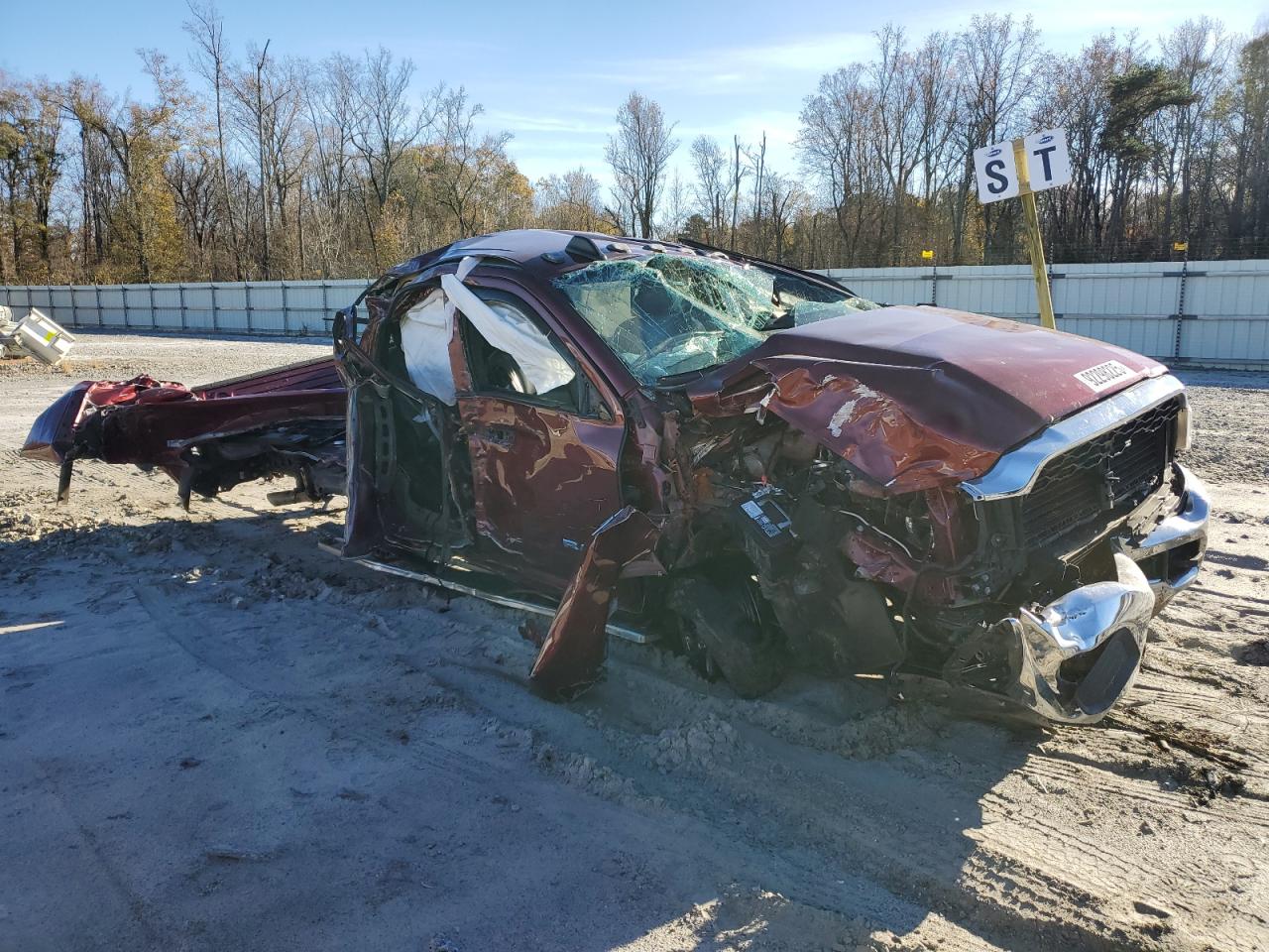 Ram 2500 Tradesman Image 5