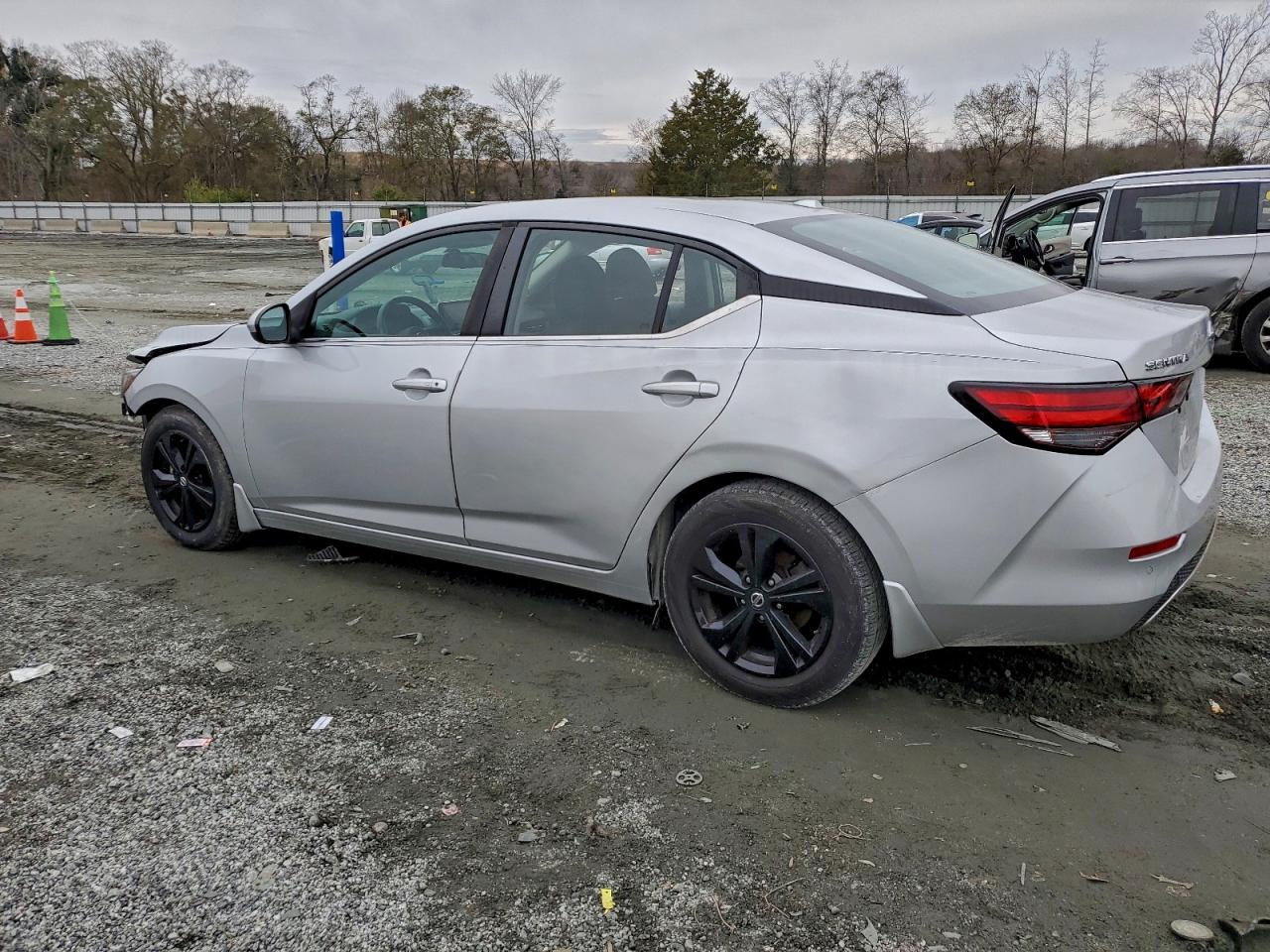 Nissan Sentra Sv Image 5