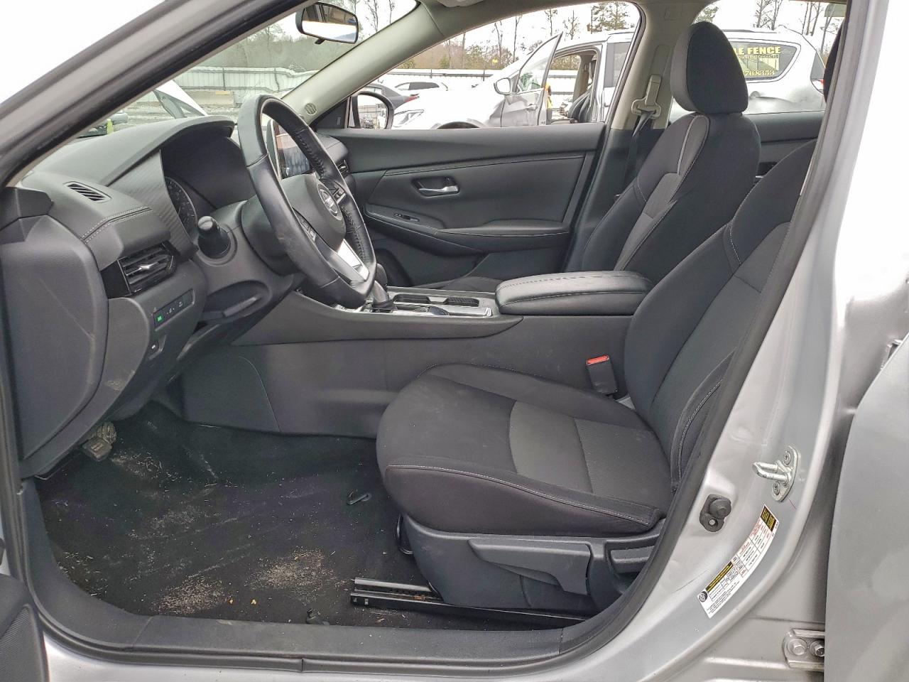 Nissan Sentra Sv Image 8