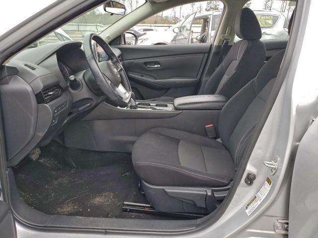 Nissan Sentra Sv Image 8