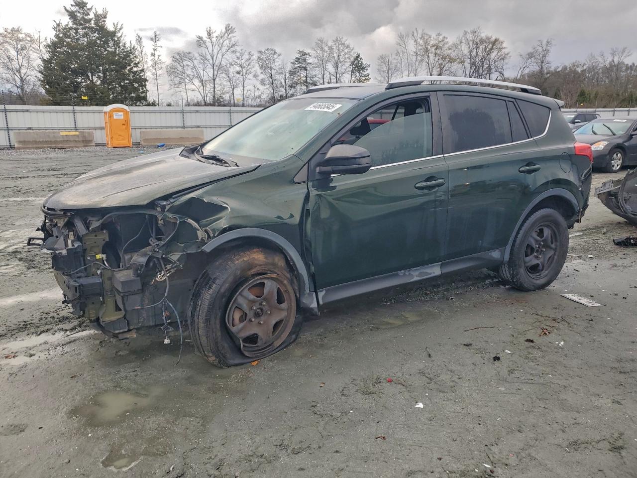 Toyota RAV4 Le Image 1