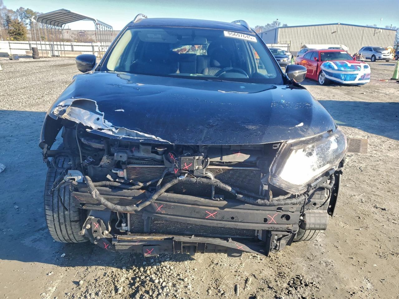 Nissan Rogue S Image 4