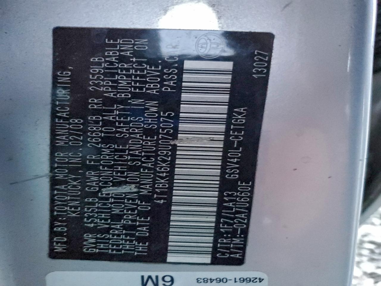 Toyota Camry Se Image 12