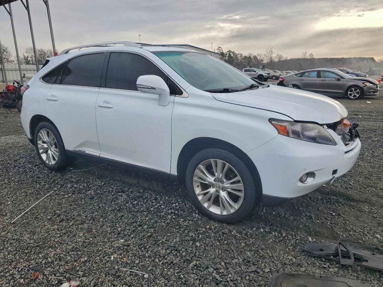 Lexus RX 450h Image 2