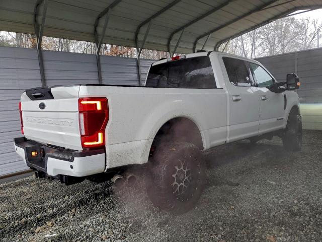 Ford F-250 Super Duty Image 8