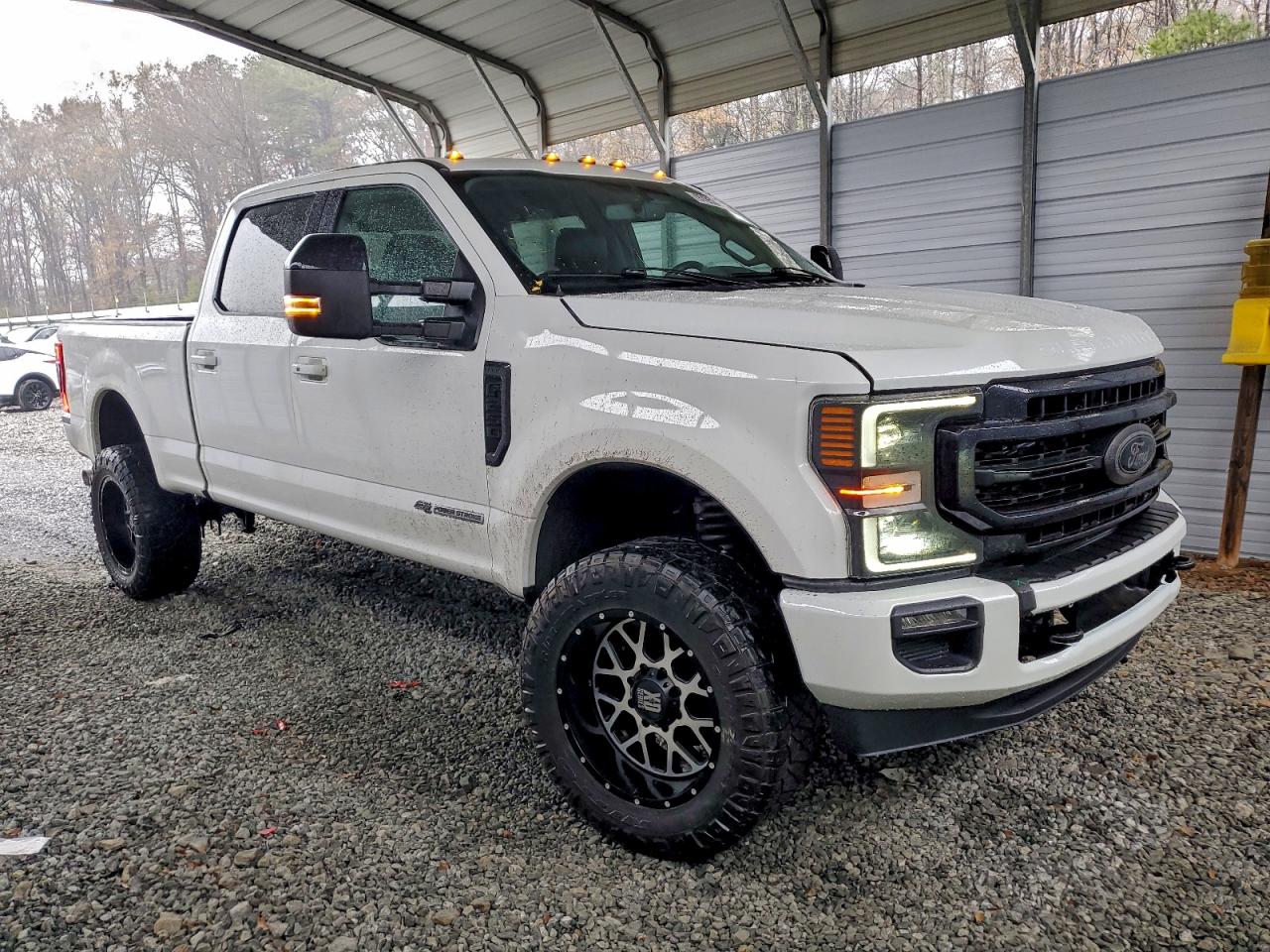 Ford F-250 Super Duty Image 6