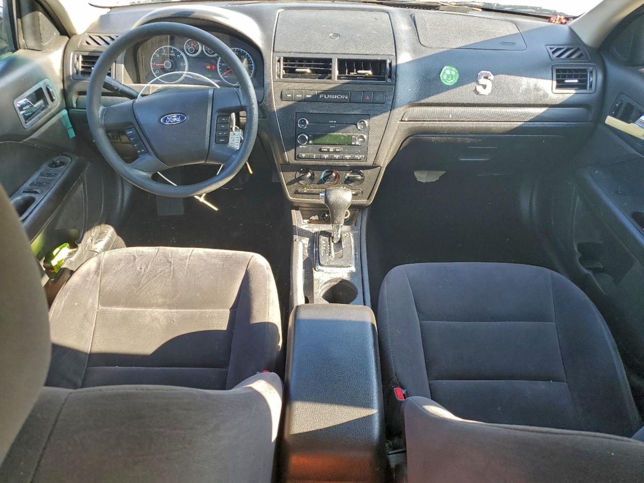 Ford Fusion Se Image 4