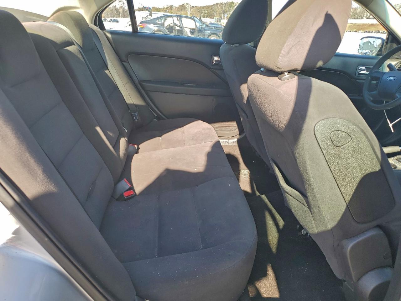 Ford Fusion Se Image 7