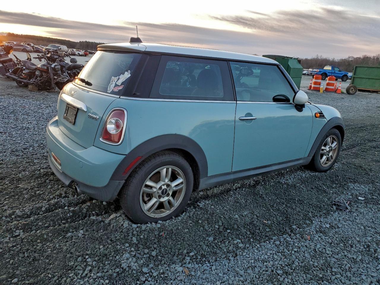 MINI Cooper Image 8