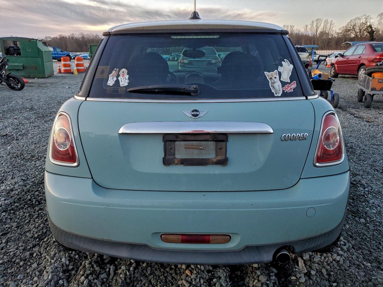 MINI Cooper Image 12