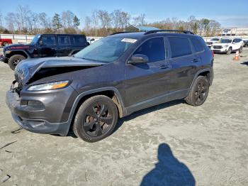  Salvage Jeep Grand Cherokee