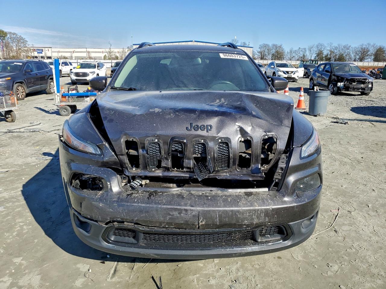 Jeep Grand Cherokee Latitude Image 10