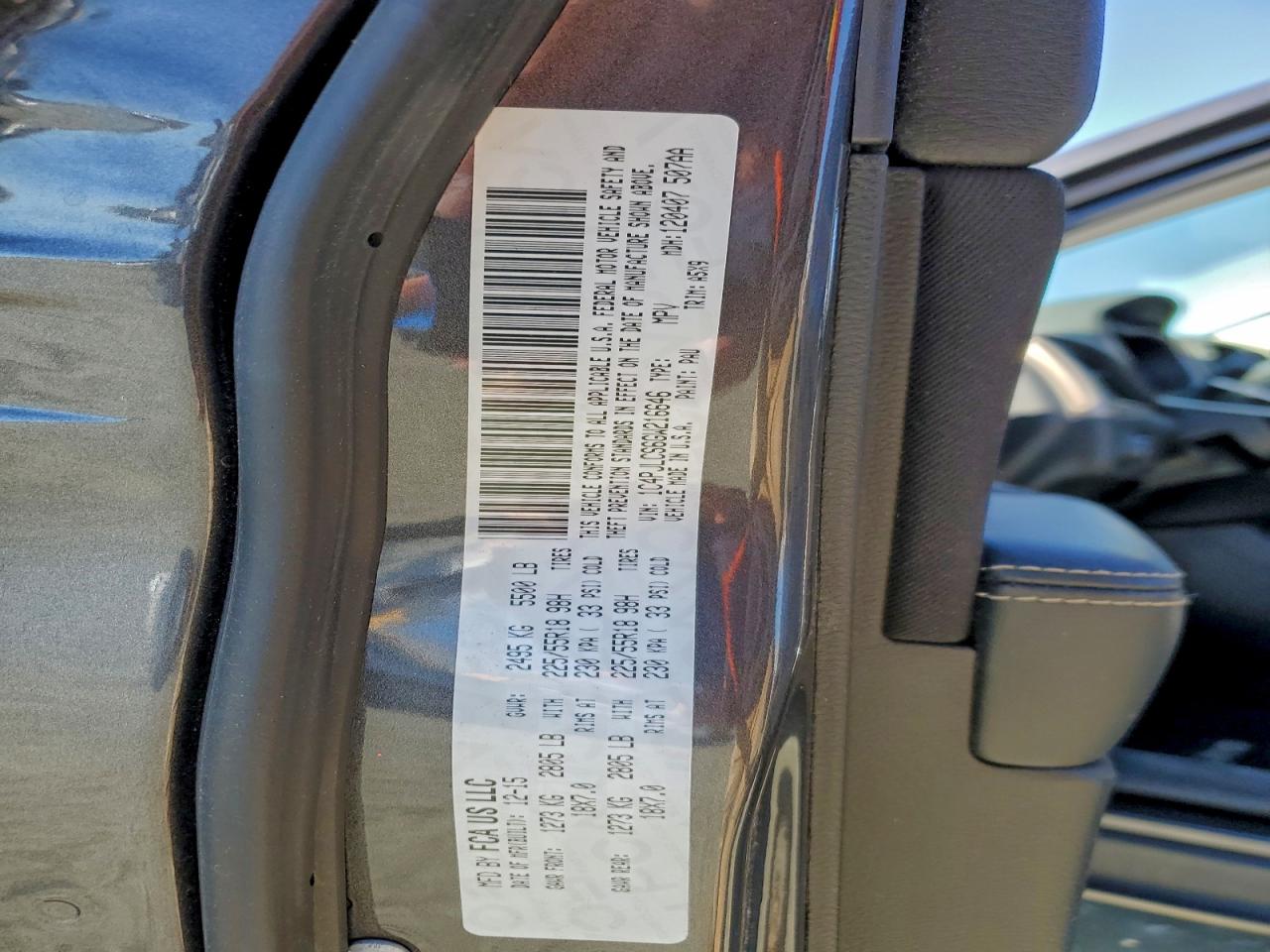 Jeep Grand Cherokee Latitude Image 3