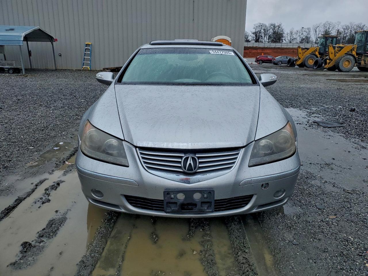 Acura RL Image 6