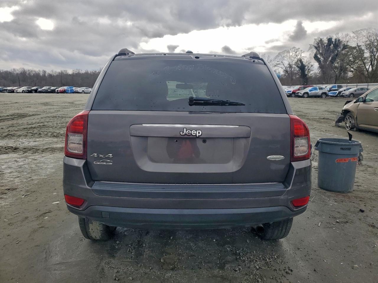 Jeep Compass Latitude Image 4