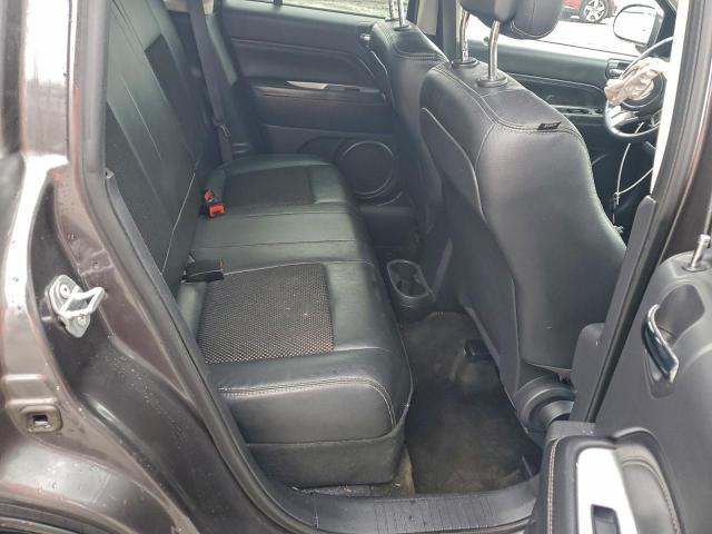 Jeep Compass Latitude Image 9