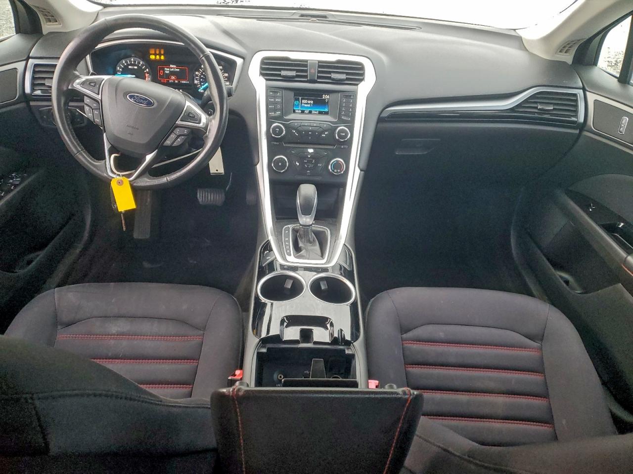 Ford Fusion Se Image 6