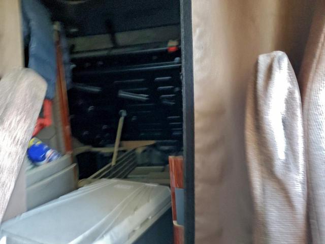 Freightliner Cascadia 1 Image 9