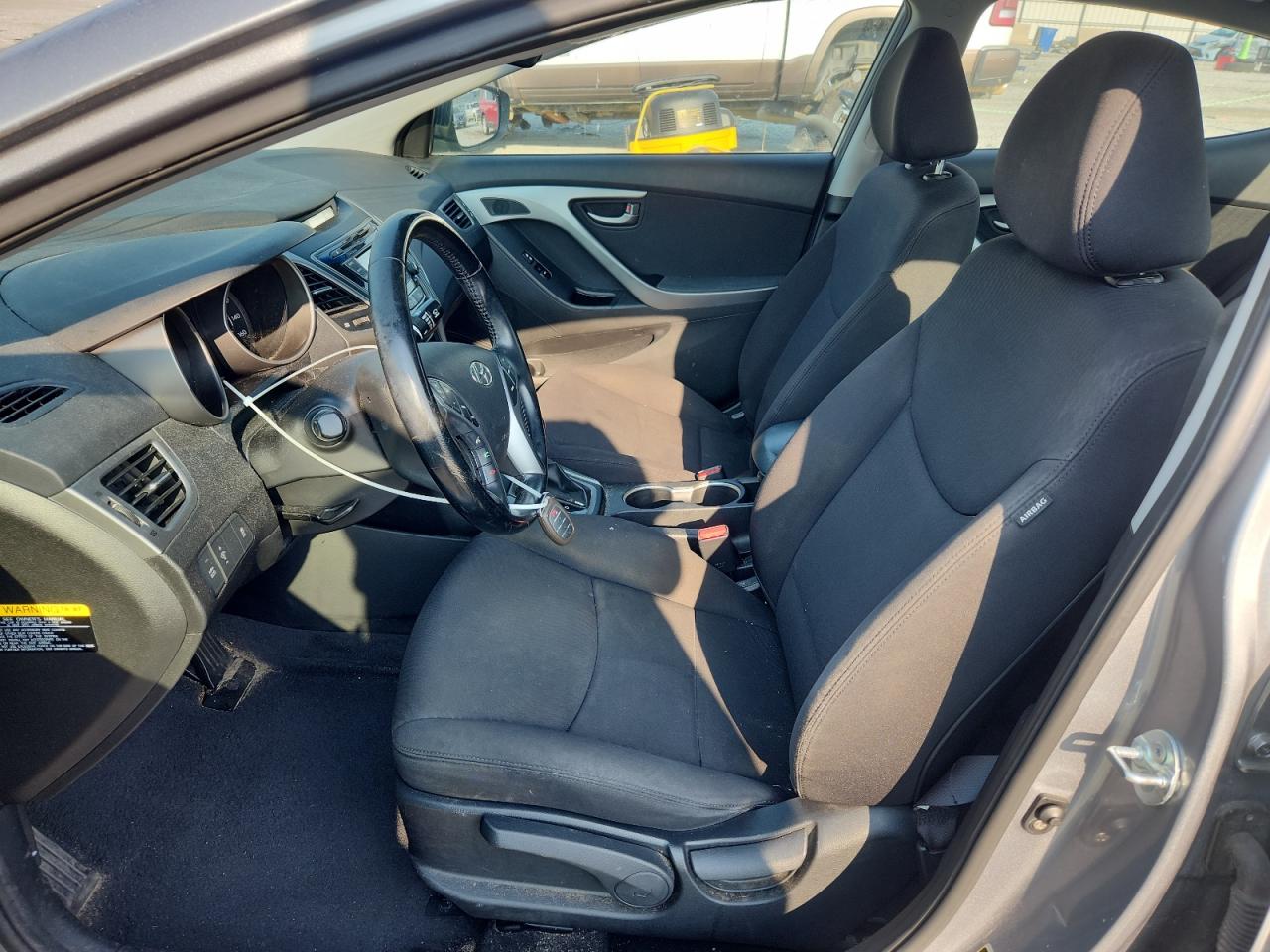 Hyundai ELANTRA Se Image 9