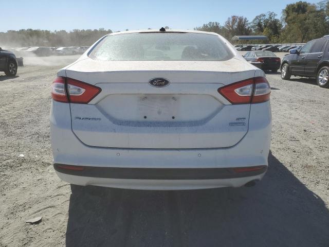 Ford Fusion Se Image 9