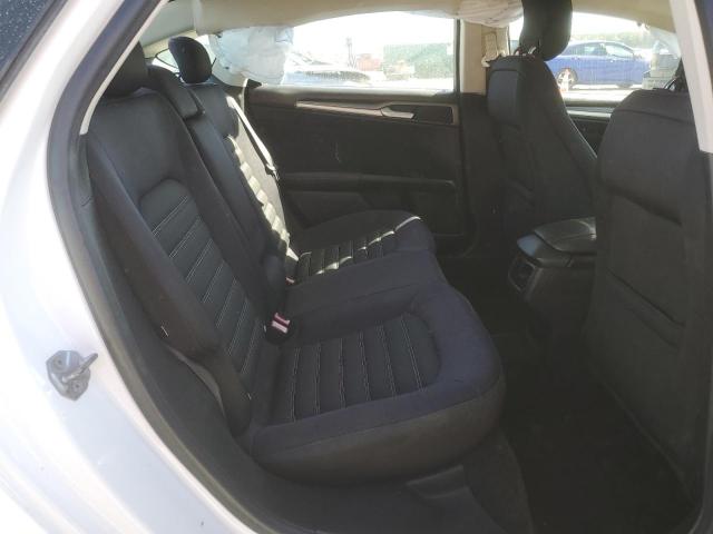 Ford Fusion Se Image 8