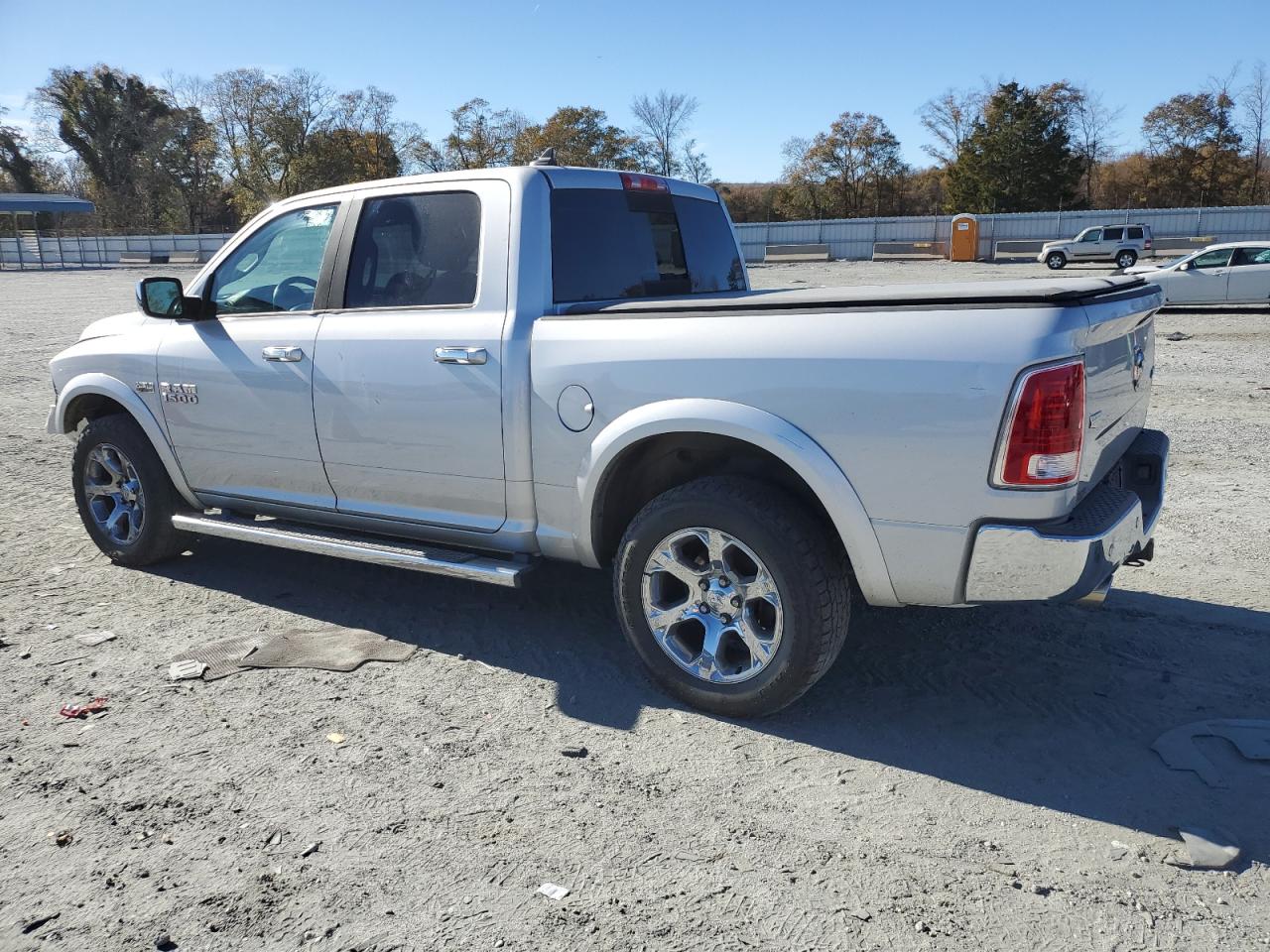 Ram 1500 Laramie Image 5